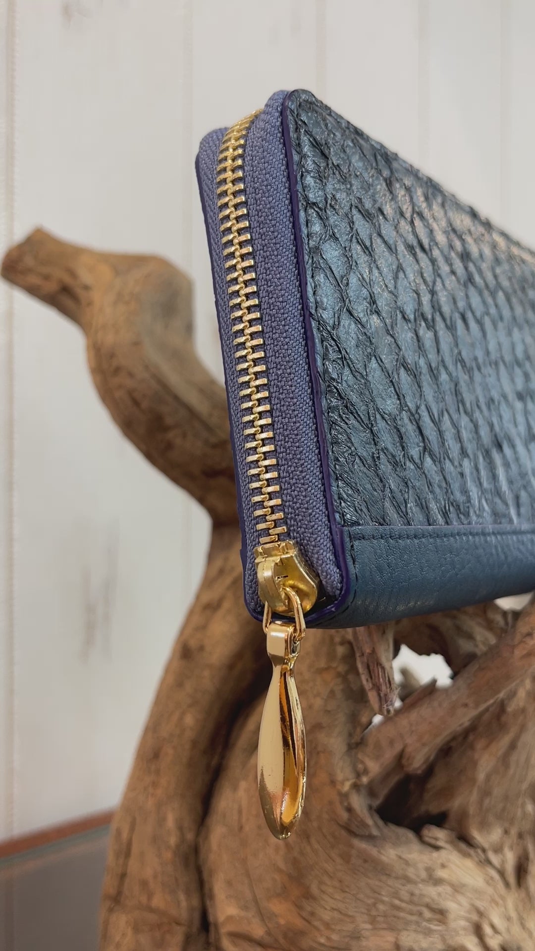 [Outlet] Round Zipper Long Wallet - Sea Bream - Ocean Blue